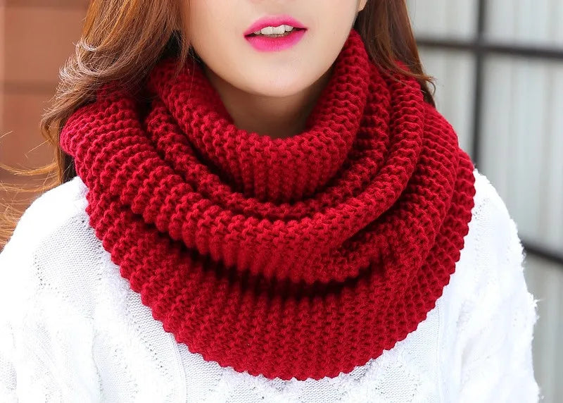 Amie | Women's Warm Infinity Winter Scarf  - Color:Dark Red
