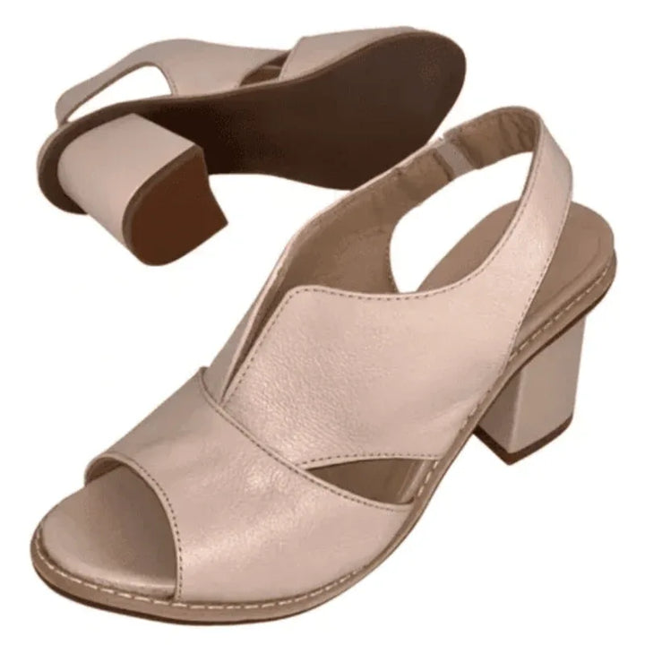 beigewomensandals2.webp