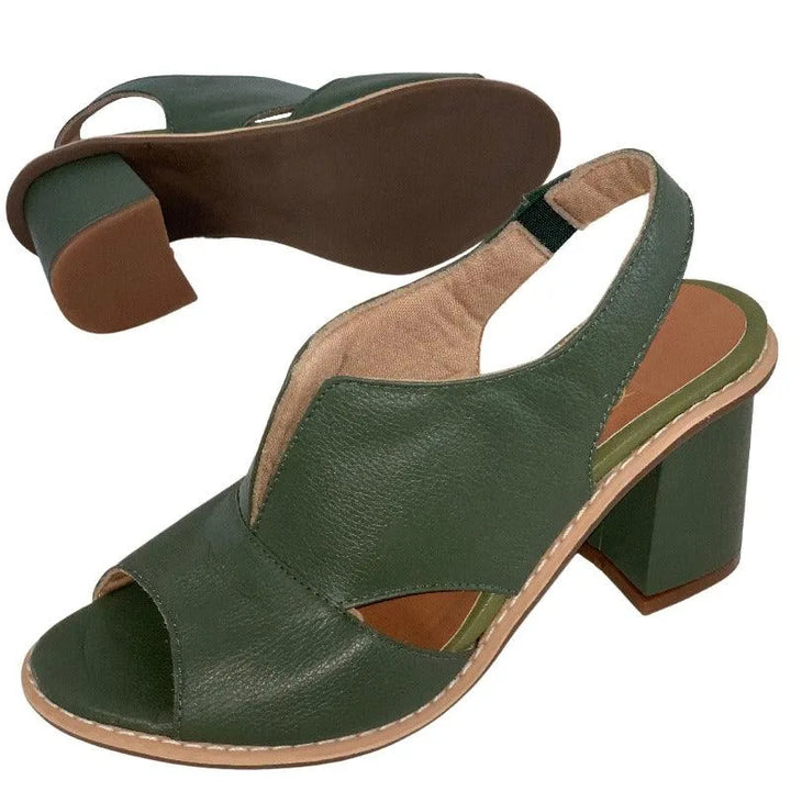greenwomensandals2.jpg