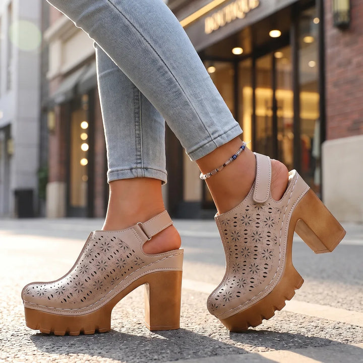 Ezra Vintage Clog Heels - Color:Beige;Size:36
