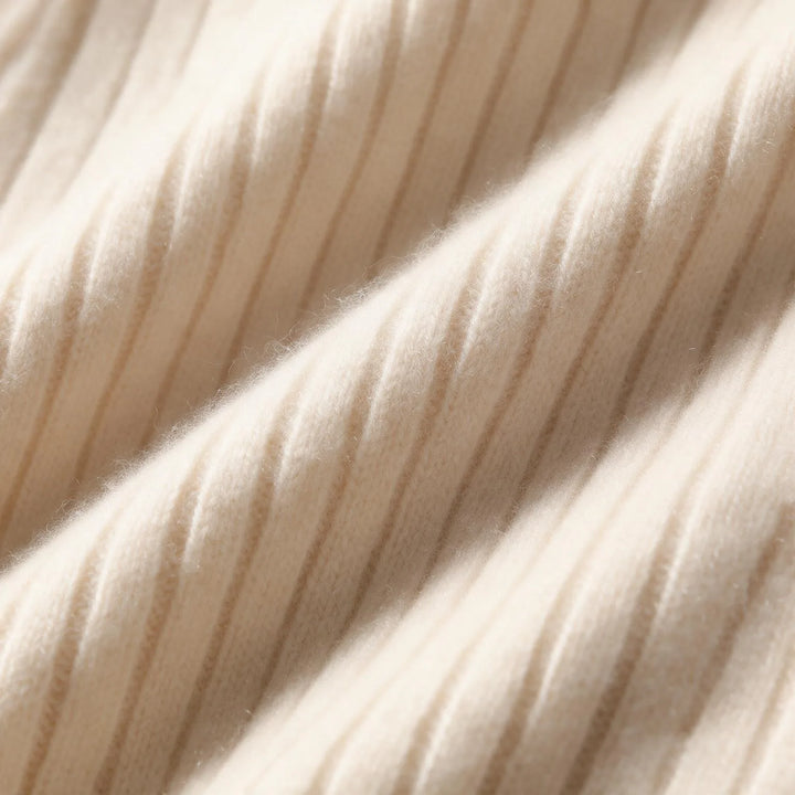 Close up mens sweater cashmere beige.png