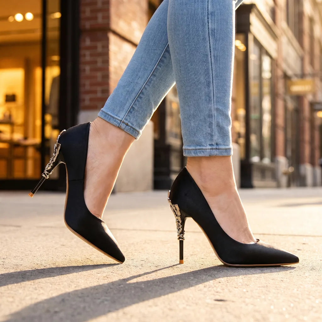 Women's Black Havelock Pointed Stiletto Pumps