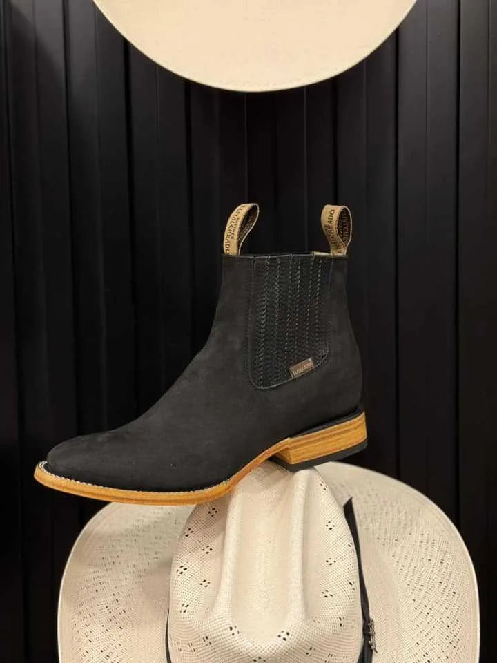 Wyoming | Men's Ranch Cowboy Boots - Color:Black;Size:38